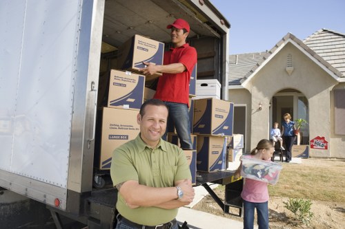 Local Brixton removals service supporting home and business transport